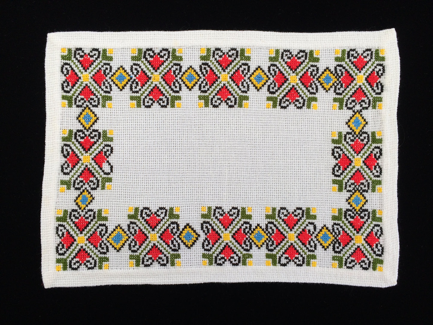 Retro 1970s Vintage Embroidered Oblong Linen Placemat. Large White Aida Cloth Cross Stitch Doily