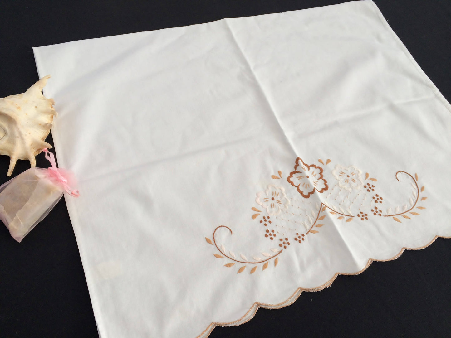 Hand Embroidered White Linen Guest Towel. Large Towel with Scalloped Edging