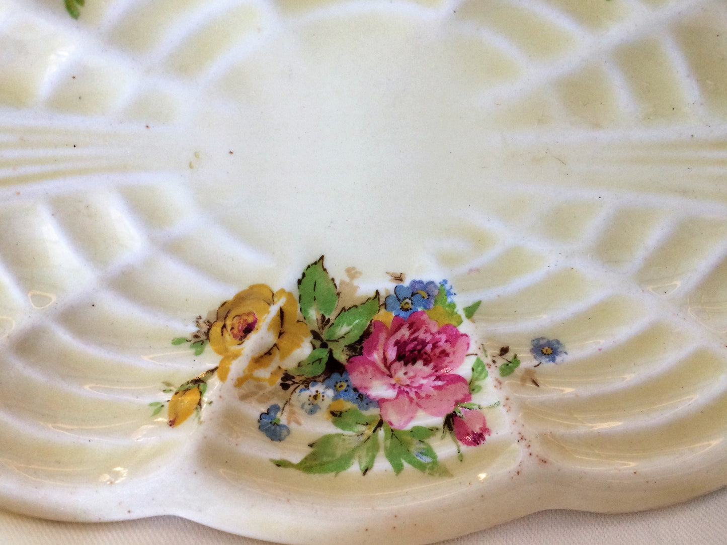 A J Wilkinson Royal Staffordshire Honeyglaze Vintage Oval Candy Bowl