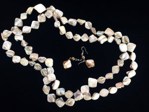 Mother of Pearl Stone Necklace and Earrings. Vintage Fashion Jewelry