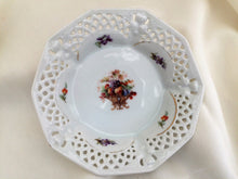 Load image into Gallery viewer, Arzberg Bavaria Fine Bone China Dish with Fruit Bowl - Violets Pattern