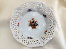 Load image into Gallery viewer, Arzberg Bavaria Fine Bone China Dish with Fruit Bowl - Violets Pattern