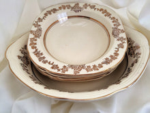 Load image into Gallery viewer, Alfred Meakin (England) 6 Piece Vintage Art Deco Compote Bowls Set