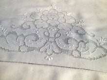 Load image into Gallery viewer, Vintage Embroidered Guest Towel. Large Whitework Ajour Linen Towel
