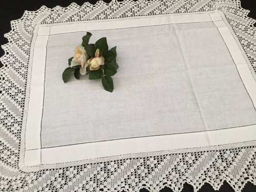 Vintage Oblong Embroidered Irish Linen Table Topper Cloth with Filet Crochet Edging EL0195