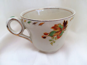 Creampetal Grindley Vintage Porcelain Teacup with Autumn Leaves Pattern