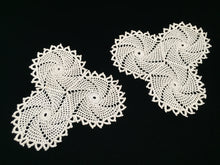 Load image into Gallery viewer, Pair of Triangle Shaped Chunky Cotton Crochet Lace Doilies or Table Mats with Pinwheels Design