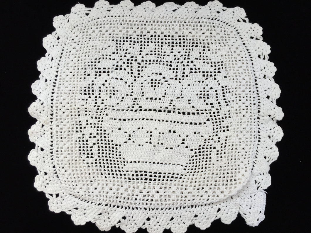 Vintage Square Cushion Cover. Off-White Crochet Lace Cushion Cover