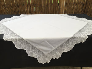 Vintage Irish Damask Linen Tablecloth with Maple Leaf Patterned Deep Filet Crochet Edging