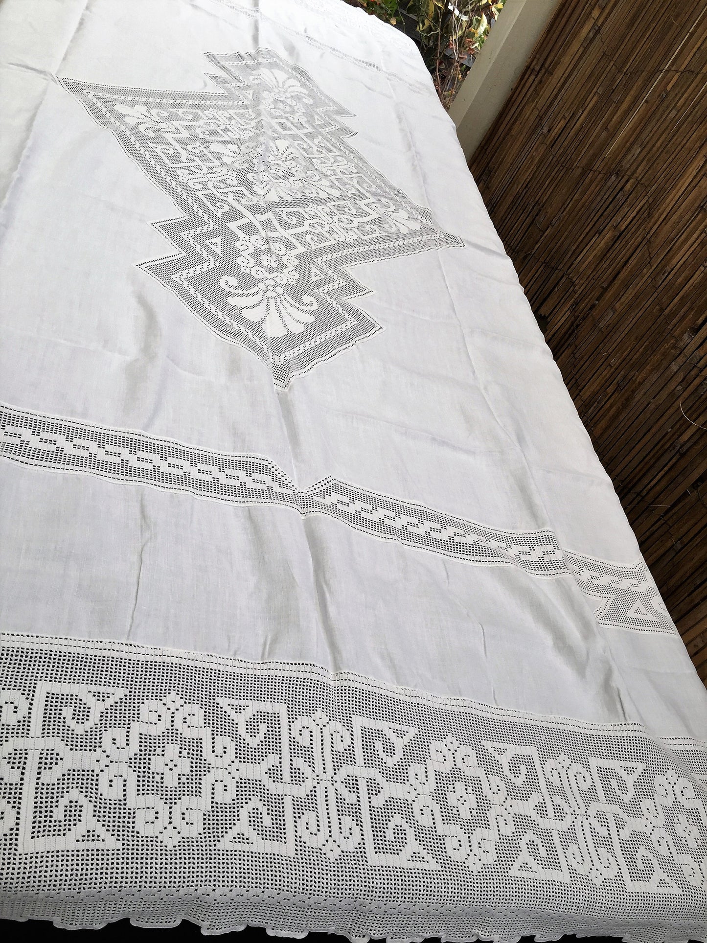 Large Oblong Vintage Irish Linen and Art Deco Off-White Filet Crochet Inlay and Edging