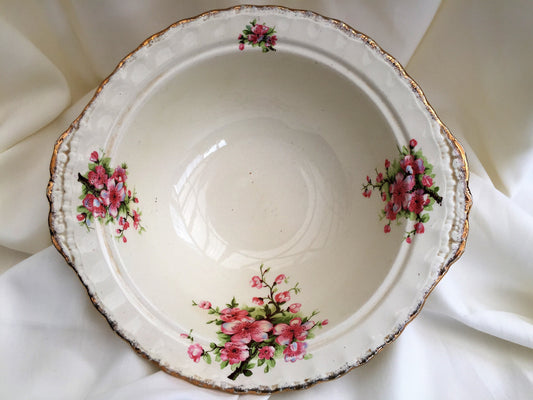 Creampetal Grindley Vegetable Serving Bowl with Peach Blossom Pattern