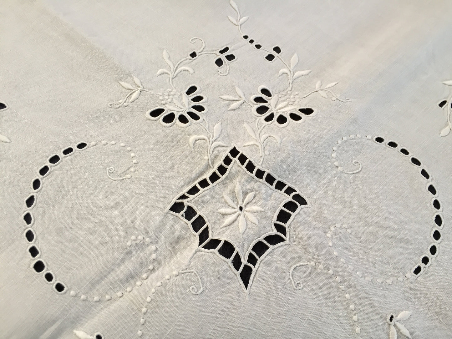 Antique Irish Linen Beige Madeira Broderie Anglaise Eyelet Hand Embroidered Linen Tablecloth/Supper Cloth