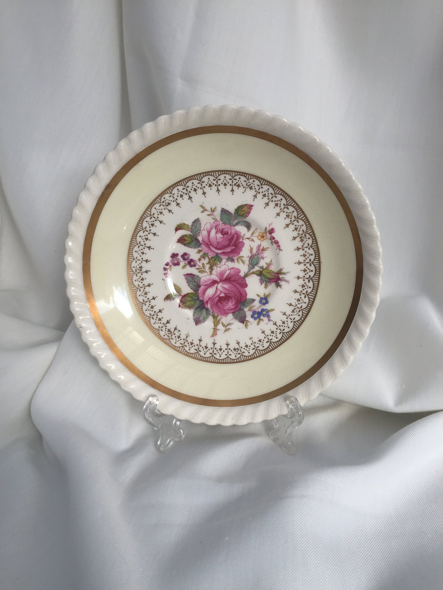 Johnson Brothers JB33 Pattern Small Saucer "Old English" Series