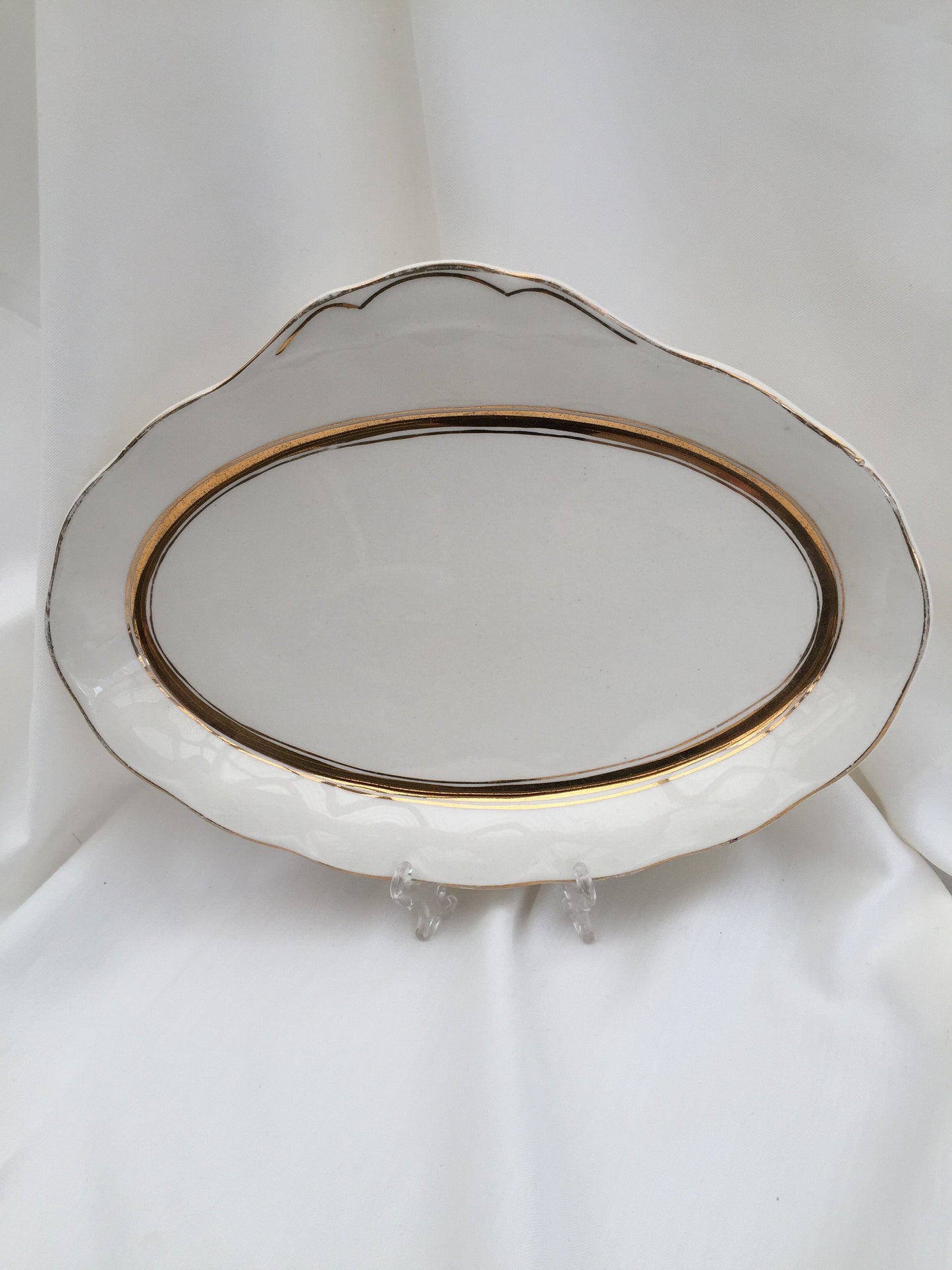 Creampetal Grindley Oval Sandwich Serving Platter Ivory with Gold Band