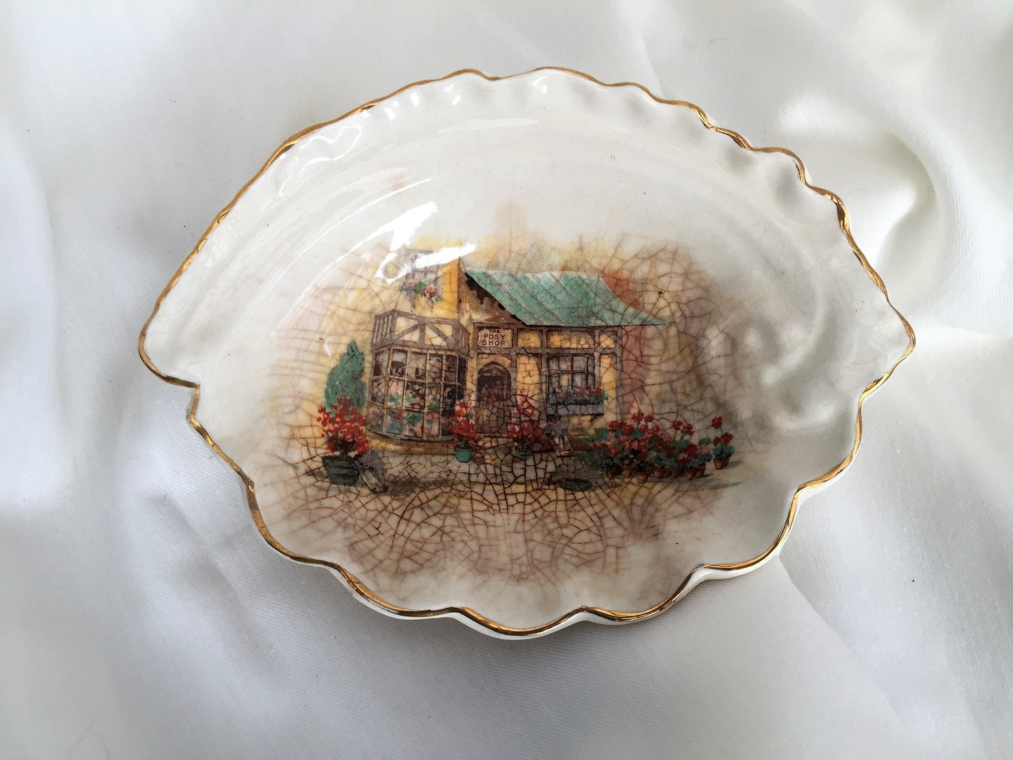 Sandlandware Lancaster & Hanley Ltd Shell Shaped Ring/Soap/Pin Dish