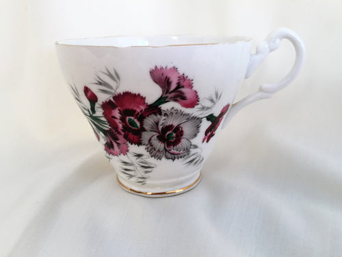 Royal Ascot Vintage English Teacup with Dianthus Pattern