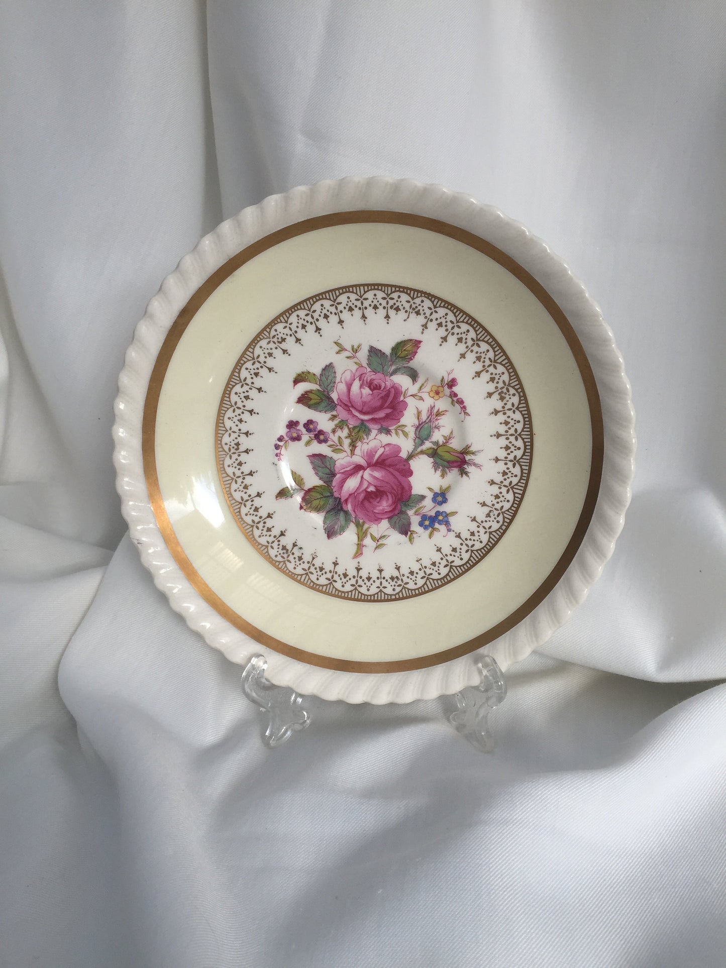 Johnson Brothers JB33 Pattern Small Saucer "Old English" Series
