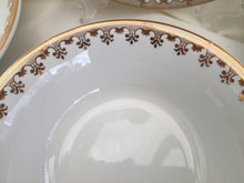 Load image into Gallery viewer, Alfred Meakin 4 Small Vintage Dessert Bowls/Butter/Jam Dishes