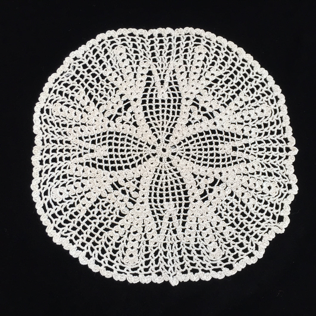 Vintage Crocheted Cotton Lace Doily in Ivory/Ecru Colour